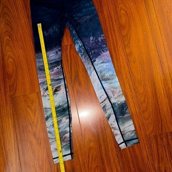 Lululemon Wunder Under High-Rise Tight Engineered Full-On Luxtreme 28 Panorama 2 - Picture 8 of 12